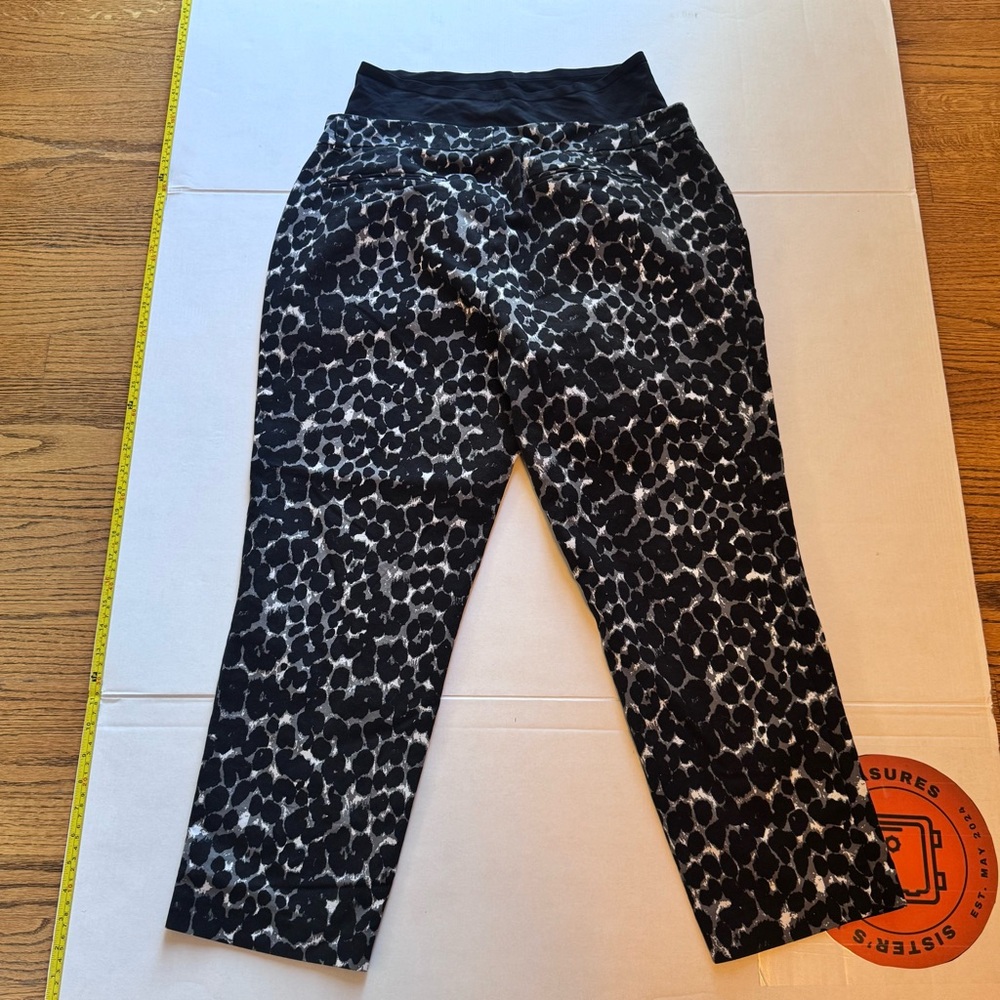 Old Navy Maternity Animal Print Harper  Pants‎ Full Panel Size 16 long